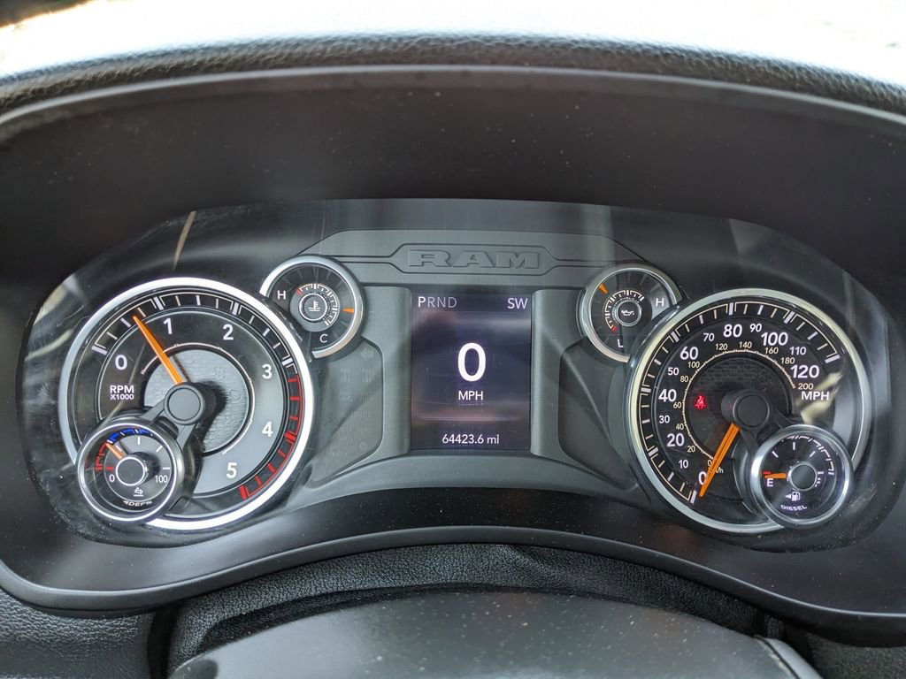 Used 2022 RAM 2500 Tradesman w/ Chrome Appearance Group image 28