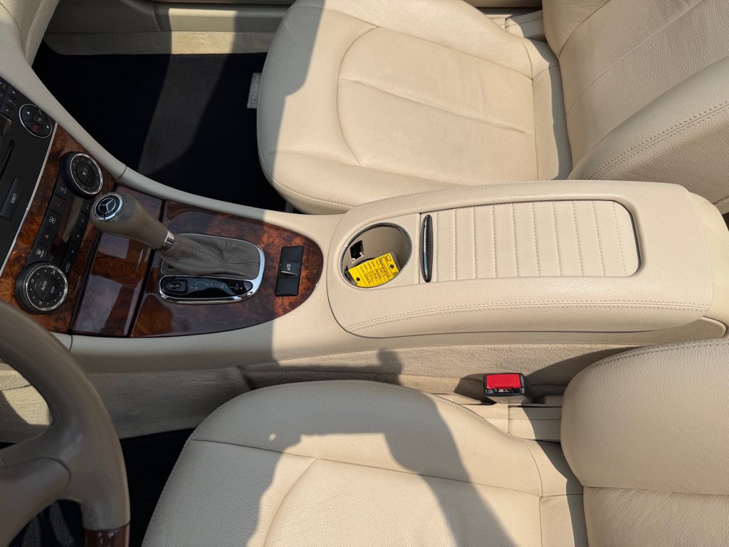 Used 2008 Mercedes-Benz CLK 350 Cabriolet image 20