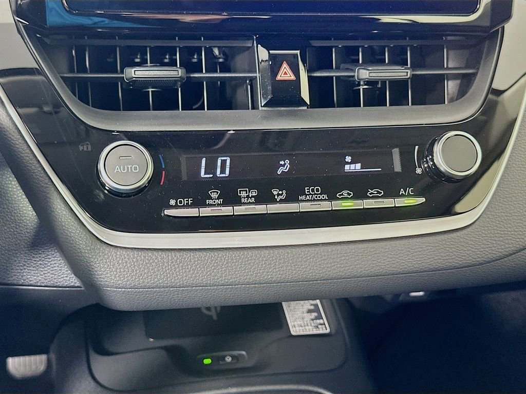 Certified 2026 Toyota Corolla LE w/ LE Premium Package FWD image 16