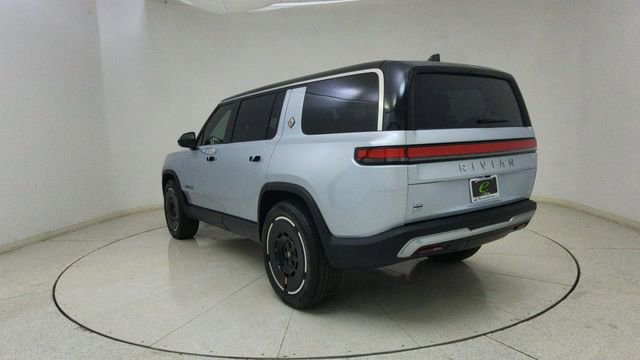 Used 2025 Rivian R1S Adventure image 73