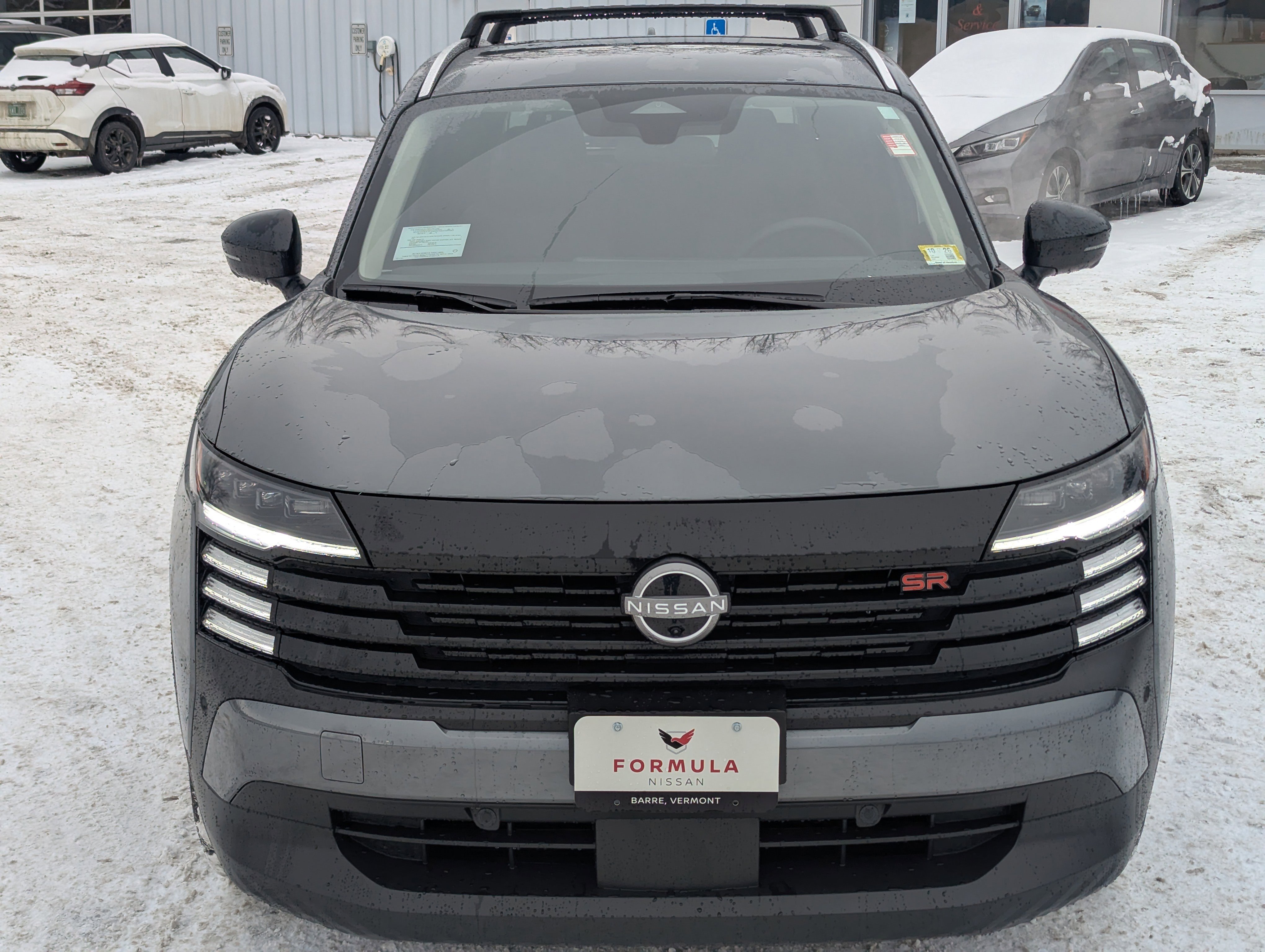 New 2026 Nissan Kicks SR w/ Cold Weather Package image 2