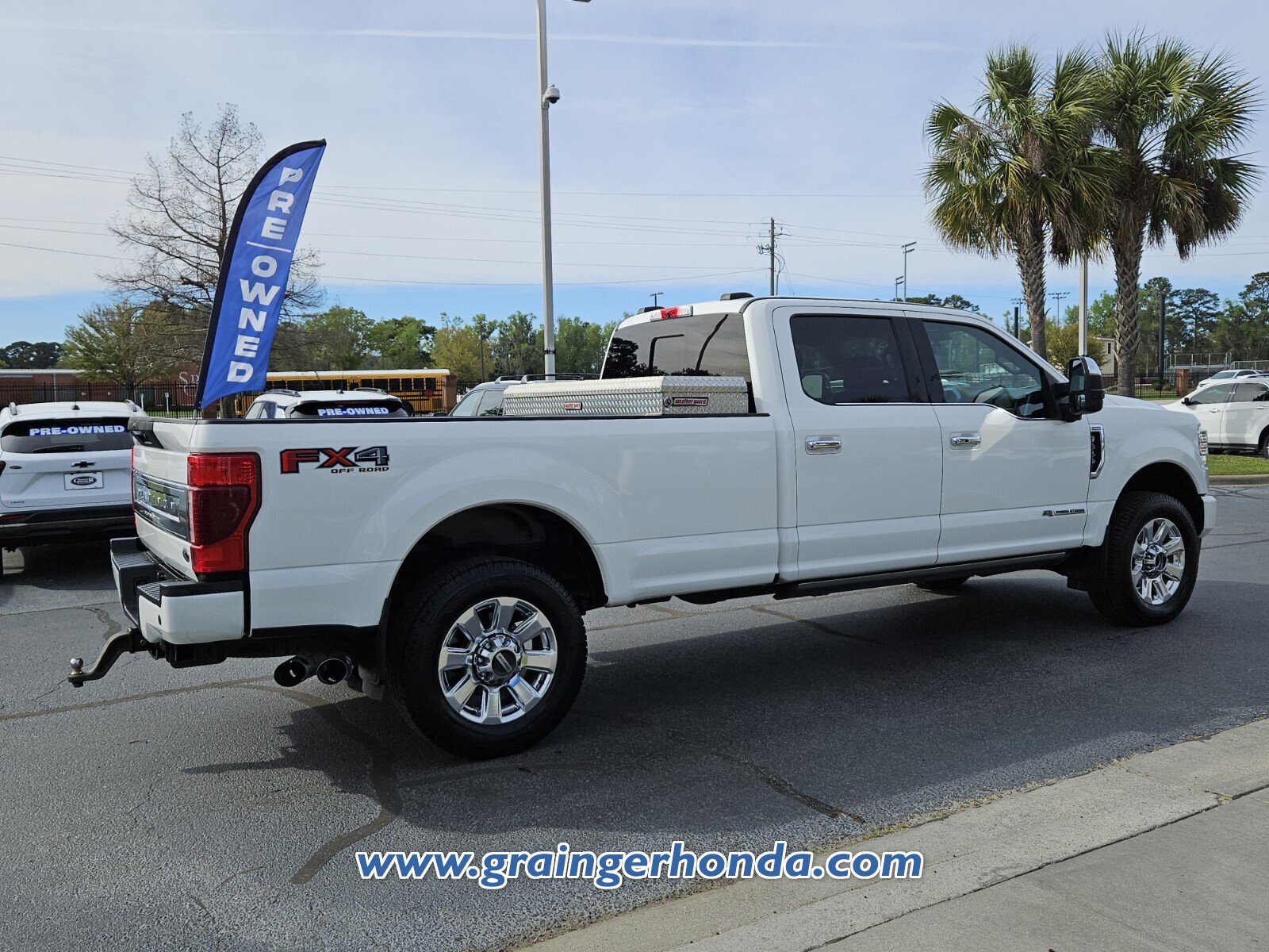 Used 2020 Ford F350 Platinum image 5