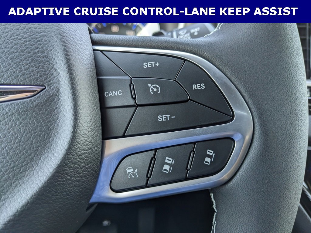 New 2026 Chrysler Voyager LX image 12