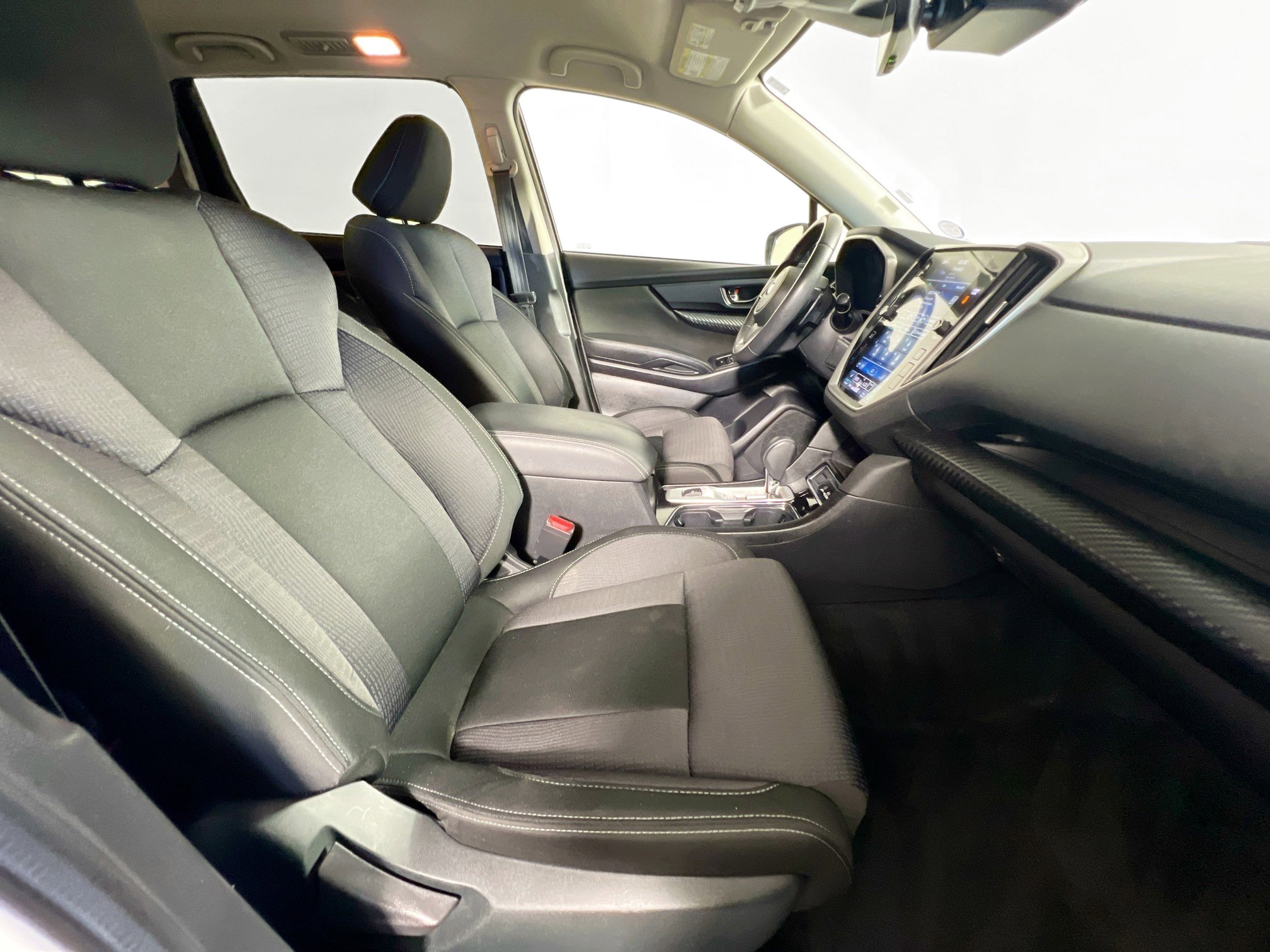 Used 2023 Subaru Ascent Premium w/ Convenience Package AWD/4WD image 31