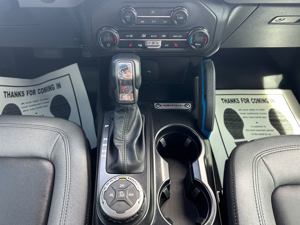 Used 2024 Ford Bronco Black Diamond image 12