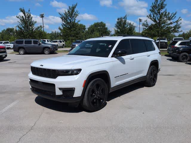 Certified 2023 Jeep Grand Cherokee L Limited w/ Luxury Tech Group II AWD/4WD image 4