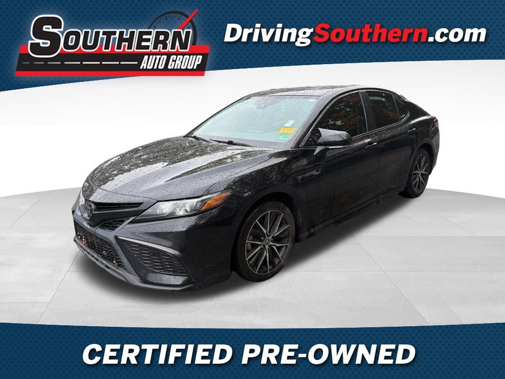 Used 2022 Toyota Camry SE