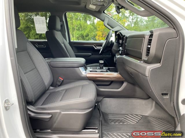 Used 2024 Chevrolet Silverado 1500 LT Trail Boss image 5