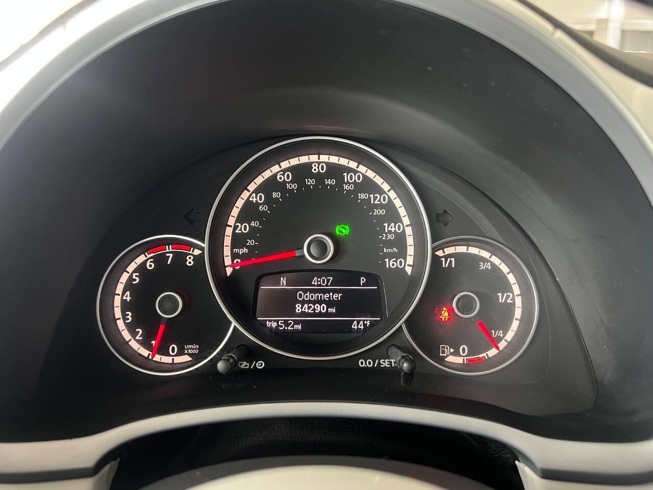 Used 2013 Volkswagen Beetle 2.5 image 21