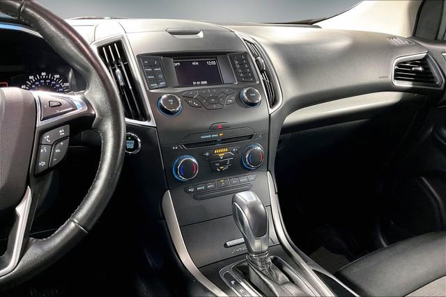 Used 2017 Ford Edge SEL image 10
