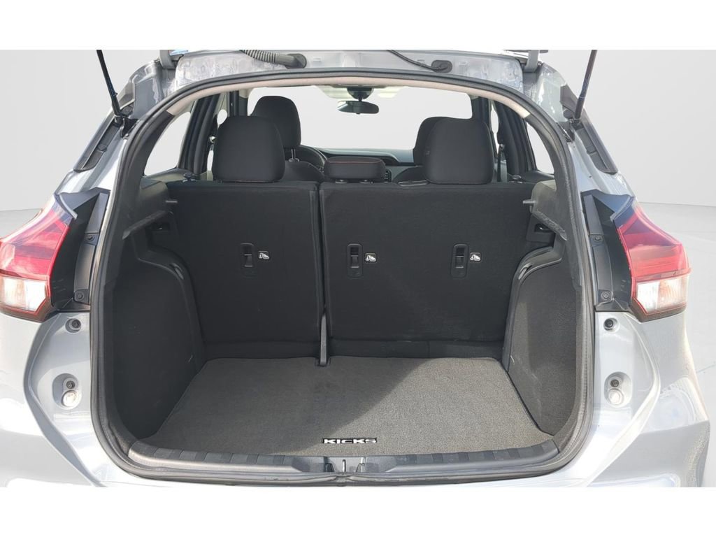 Certified 2023 Nissan Kicks SR image 12