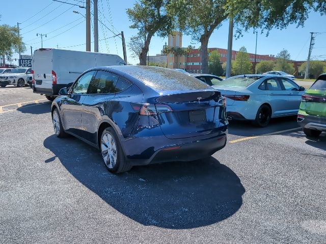 Used 2023 Tesla Model Y Long Range AWD/4WD image 4
