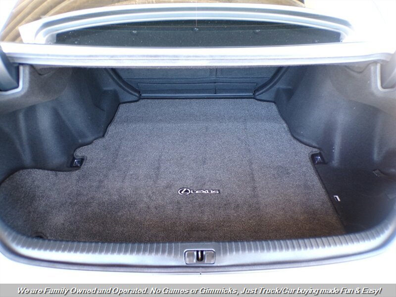 Used 2017 Lexus RC 350 RWD image 9