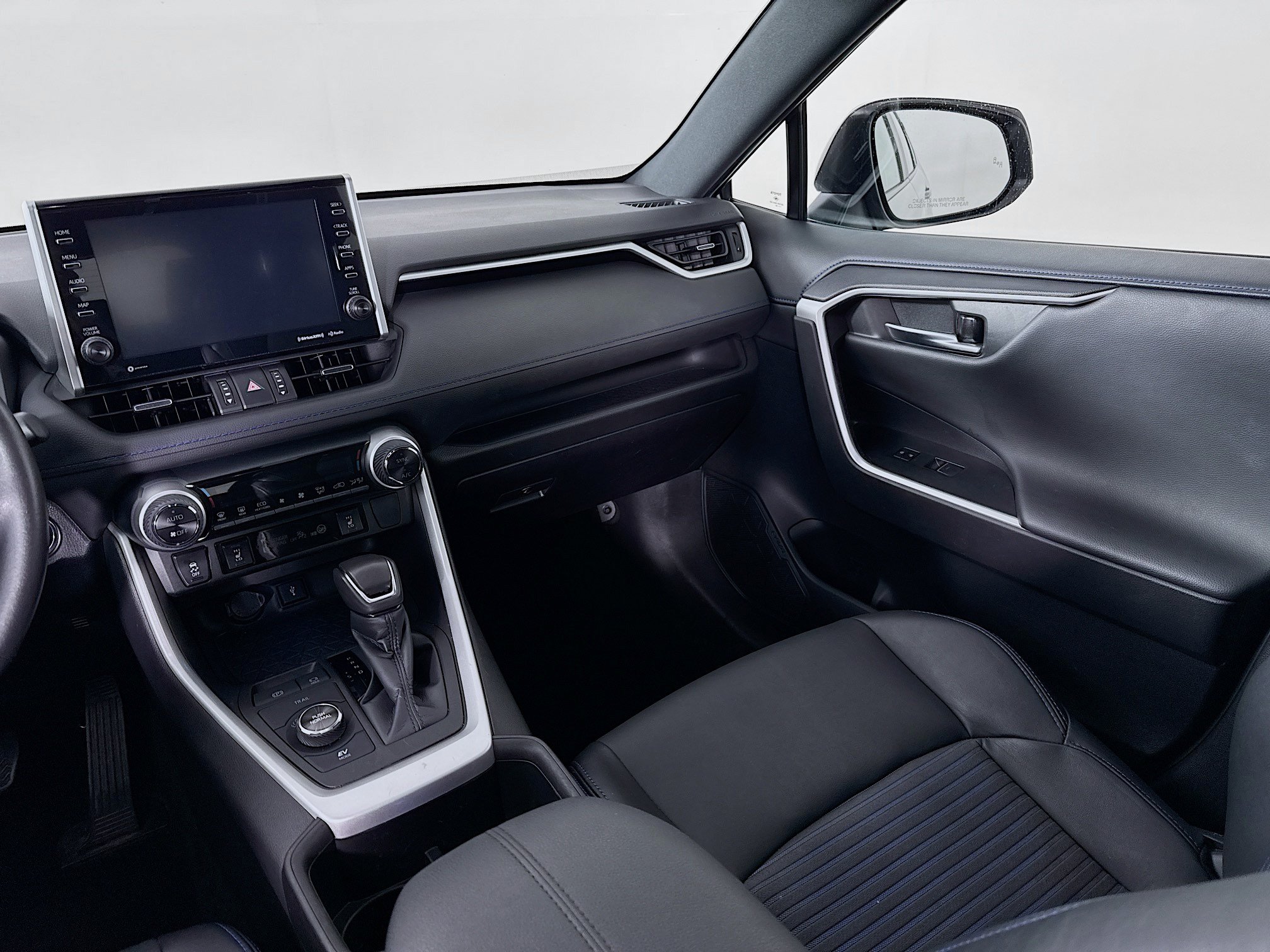Certified 2022 Toyota RAV4 XSE AWD/4WD image 23