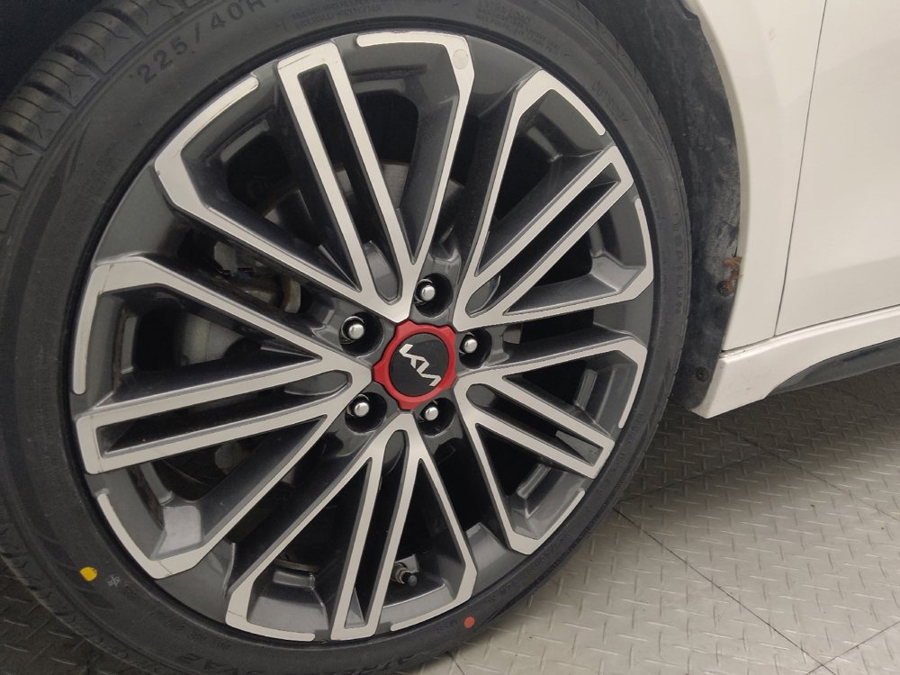Used 2023 Kia Forte GT FWD image 31