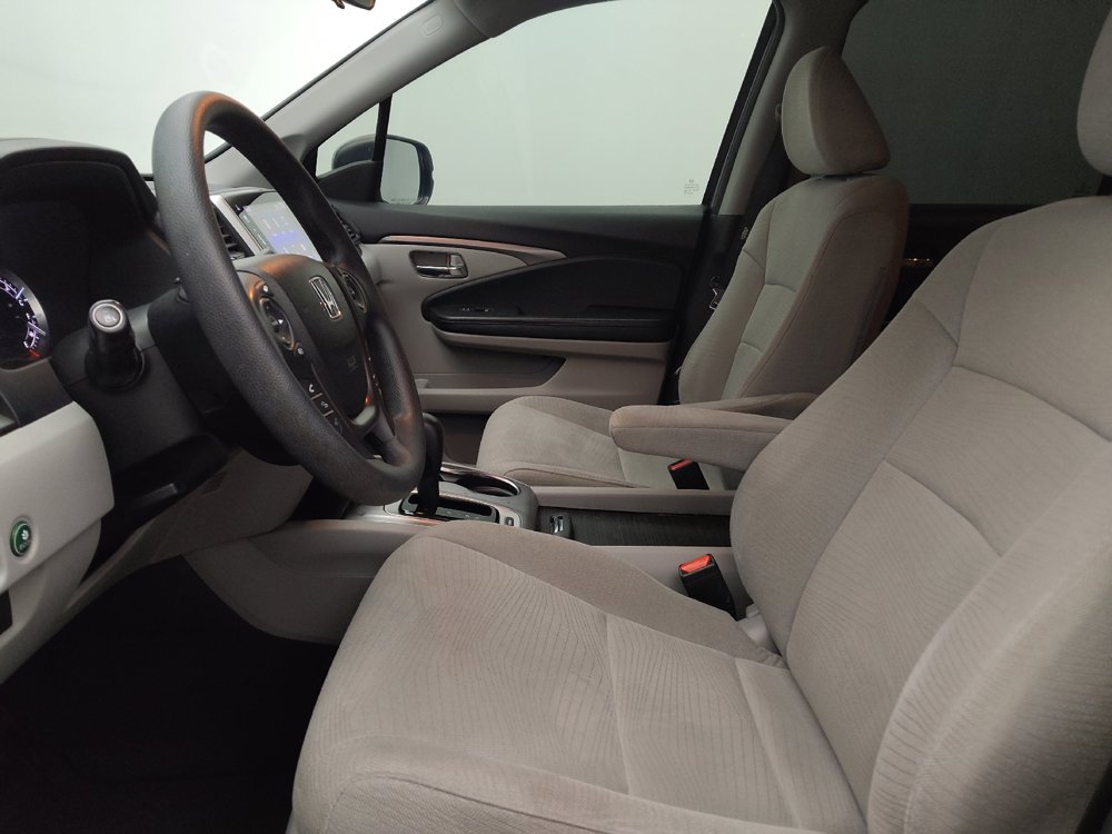 Used 2017 Honda Pilot EX image 17