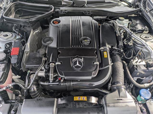 Used 2015 Mercedes-Benz SLK 250 image 18