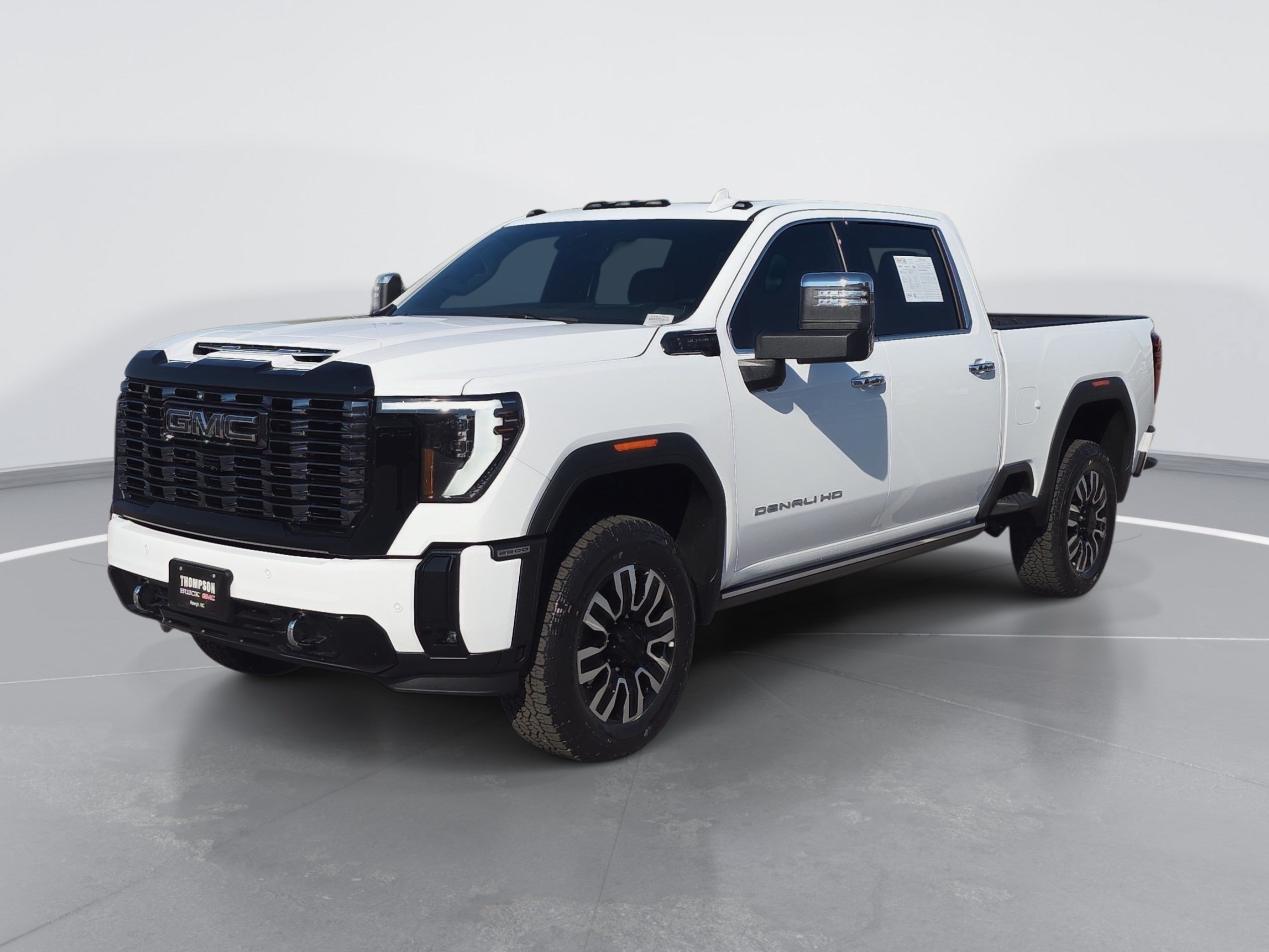 Used 2026 GMC Sierra 2500 Denali Ultimate AWD/4WD image 7