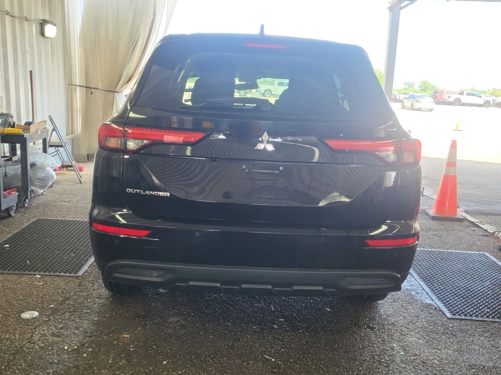 Used 2022 Mitsubishi Outlander ES AWD/4WD image 8