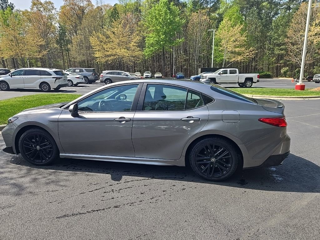 Certified 2025 Toyota Camry SE image 2