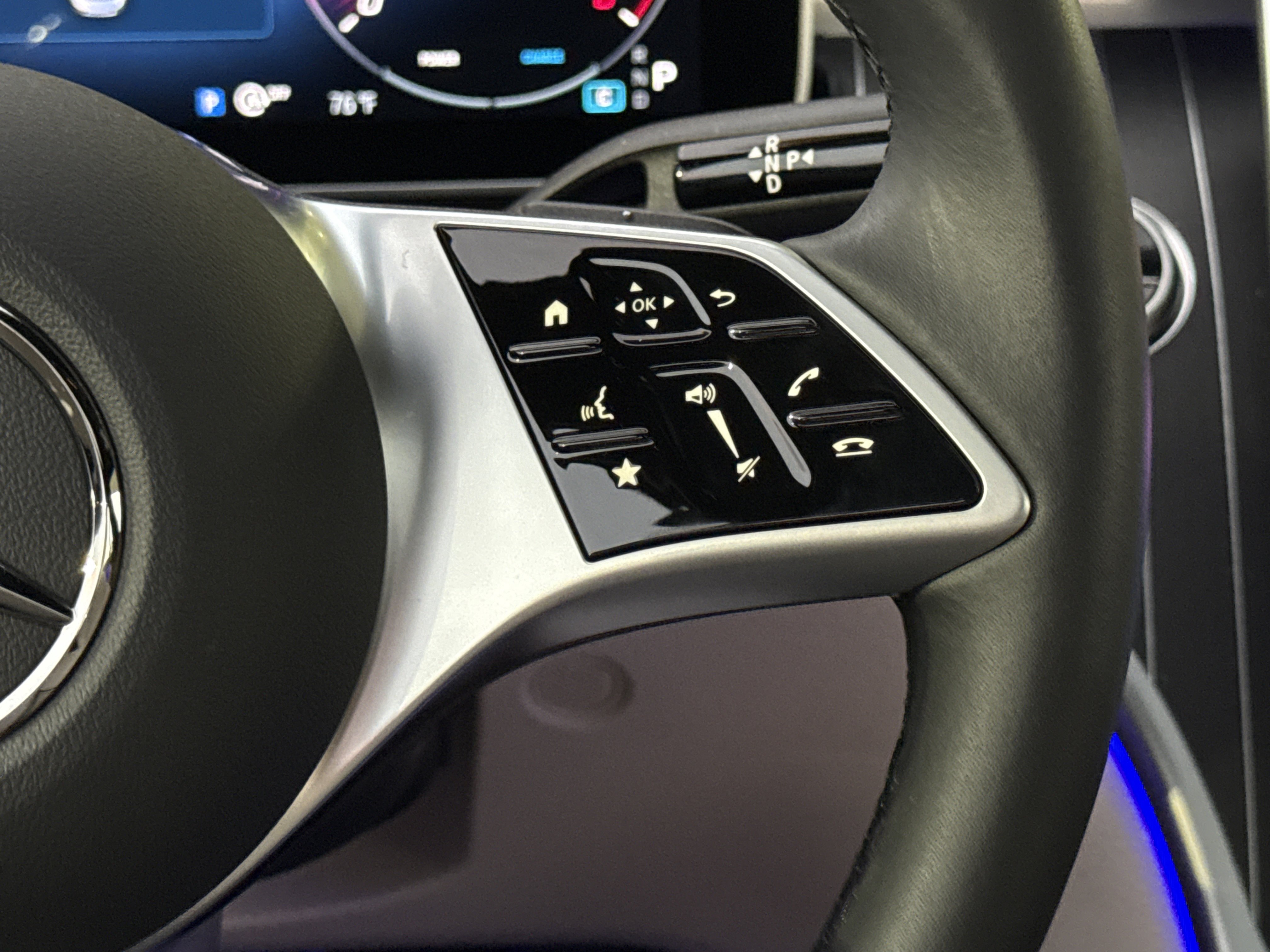 Certified 2025 Mercedes-Benz C 300 4MATIC Sedan image 39