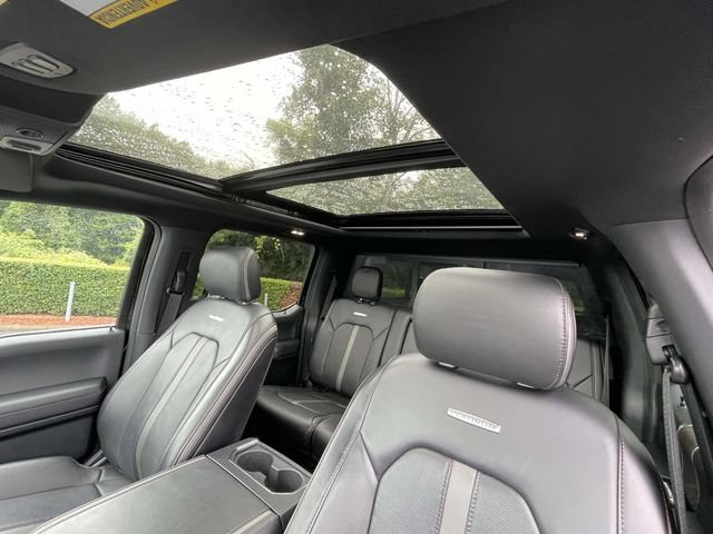 Used 2020 Ford F250 Platinum w/ FX4 Off-Road Package AWD/4WD image 7