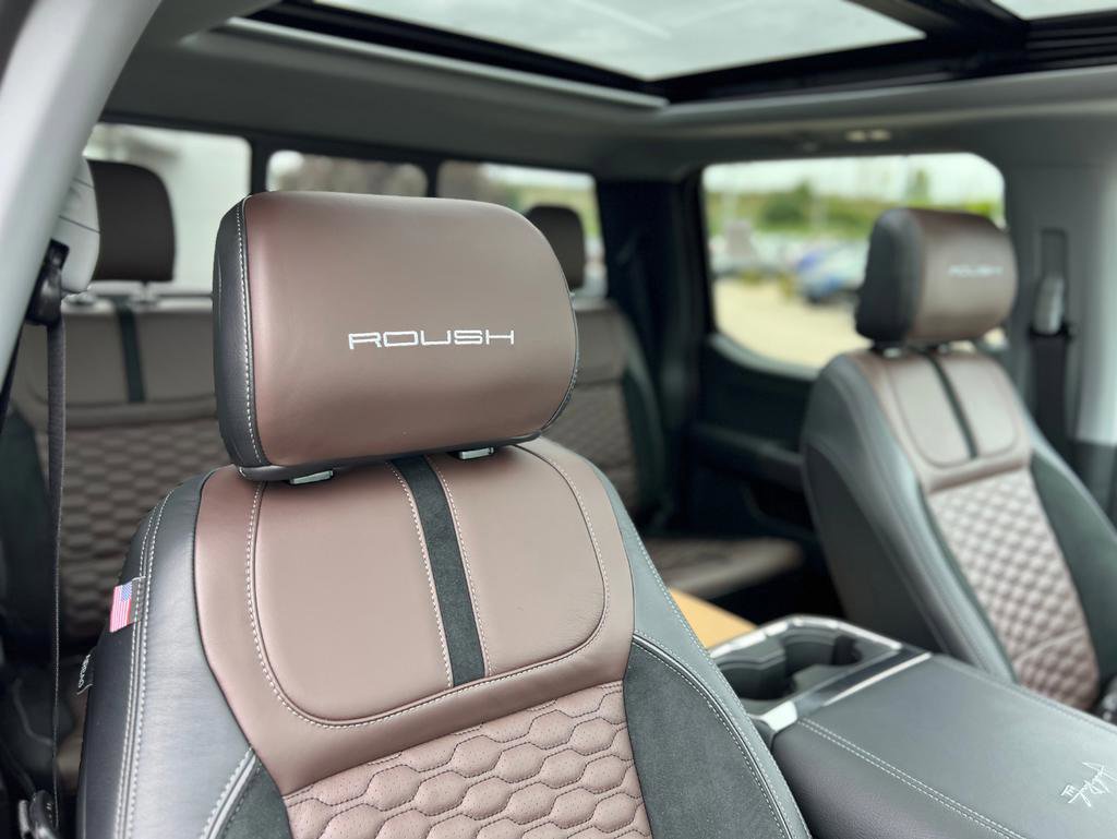 New 2025 Ford F250 Lariat w/ Lariat Ultimate Package image 32