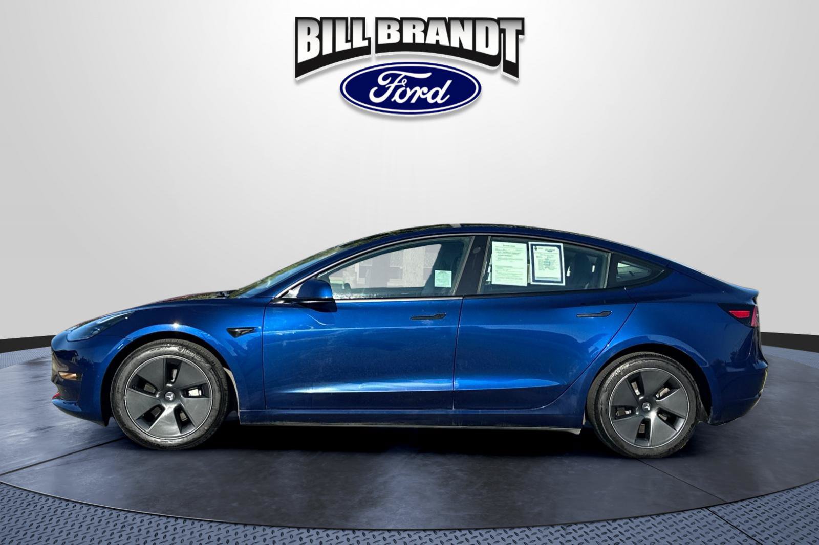 Used 2023 Tesla Model 3 Standard Range RWD image 6