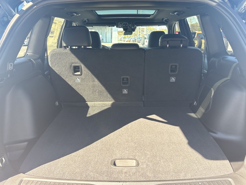 New 2027 Jeep Grand Cherokee Limited AWD/4WD image 30