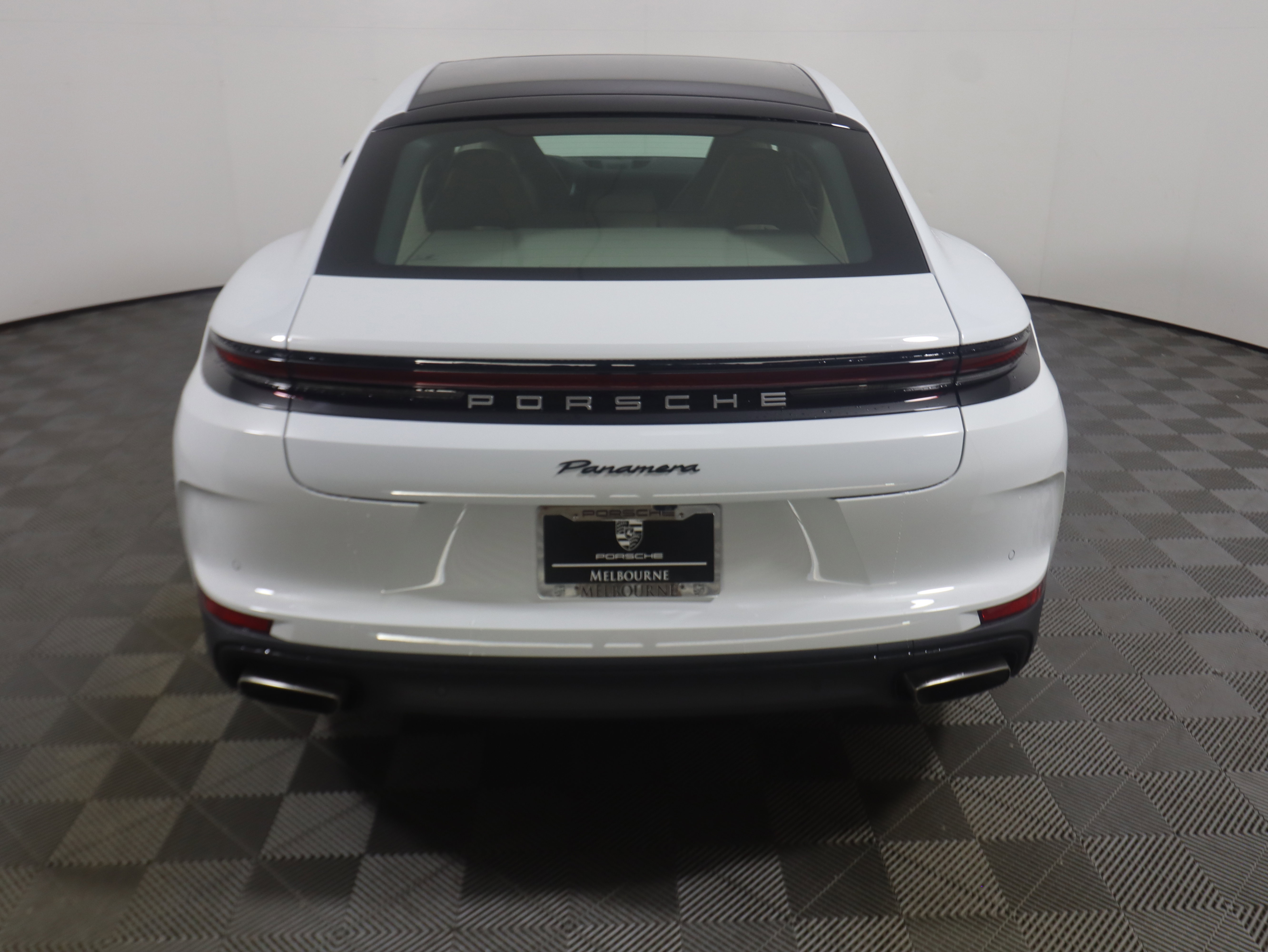 New 2026 Porsche Panamera image 6