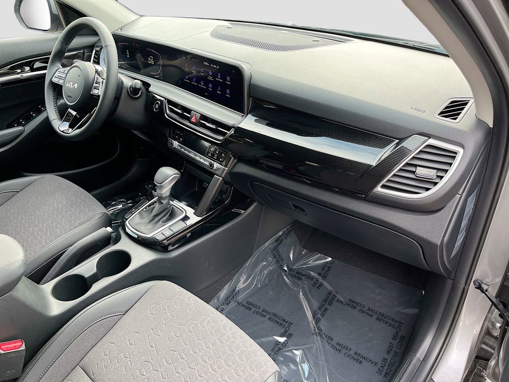 Certified 2026 Kia Seltos S image 34