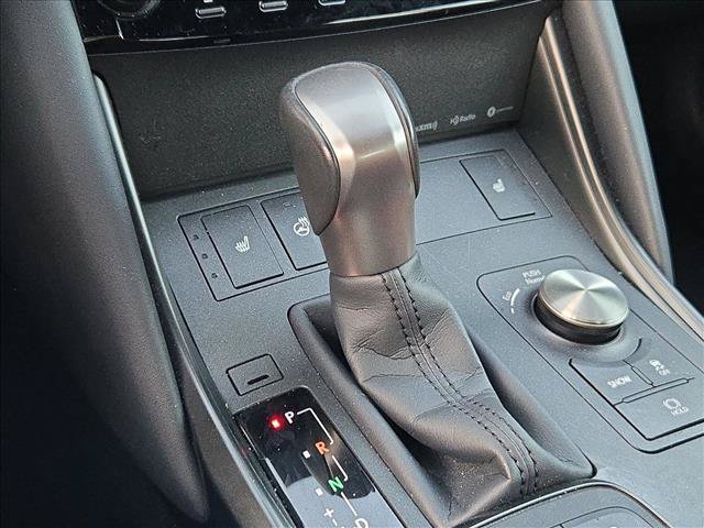 Used 2025 Lexus IS 350 F Sport RWD image 10
