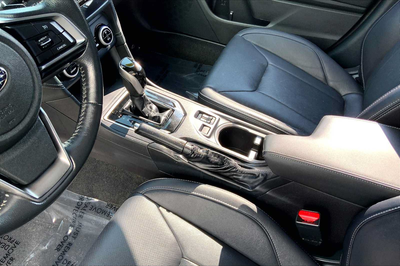 Used 2017 Subaru Impreza 2.0i Limited w/ Popular Package #4A AWD/4WD image 16