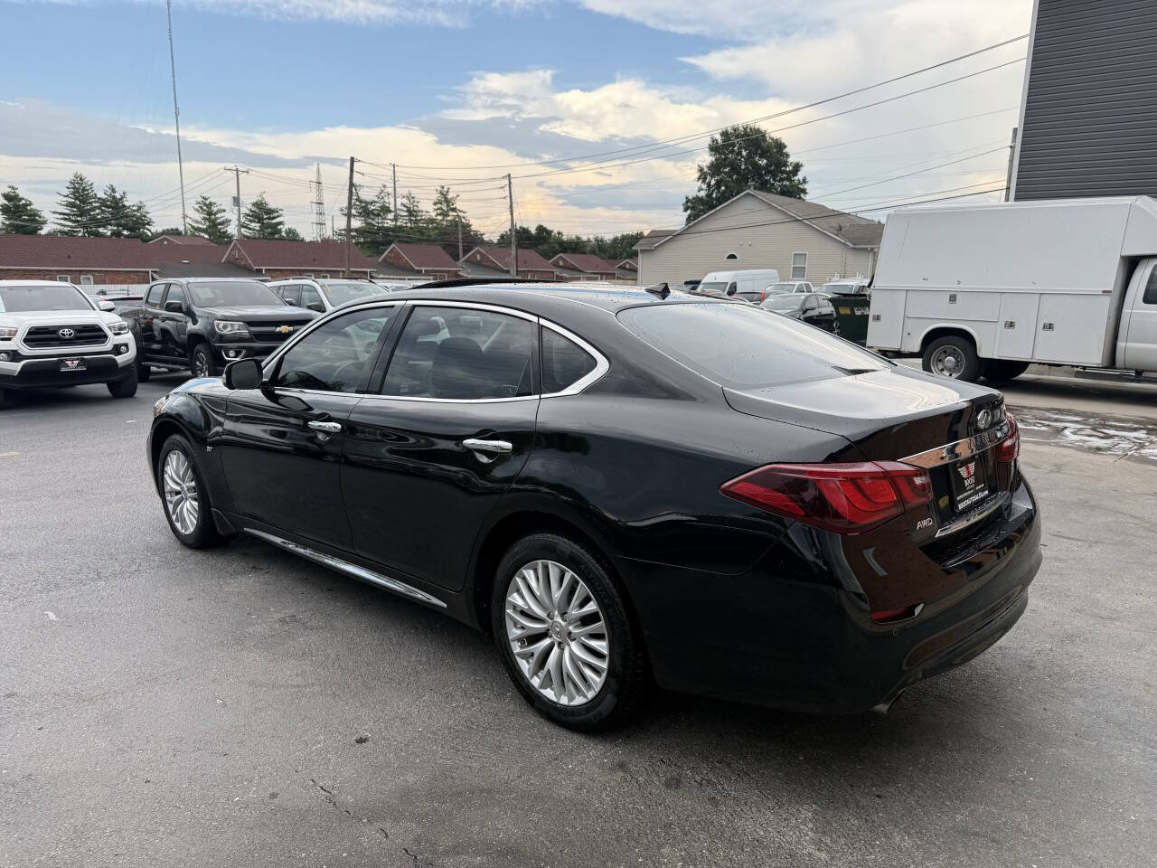 Used 2015 INFINITI Q70 L 3.7 AWD/4WD image 4