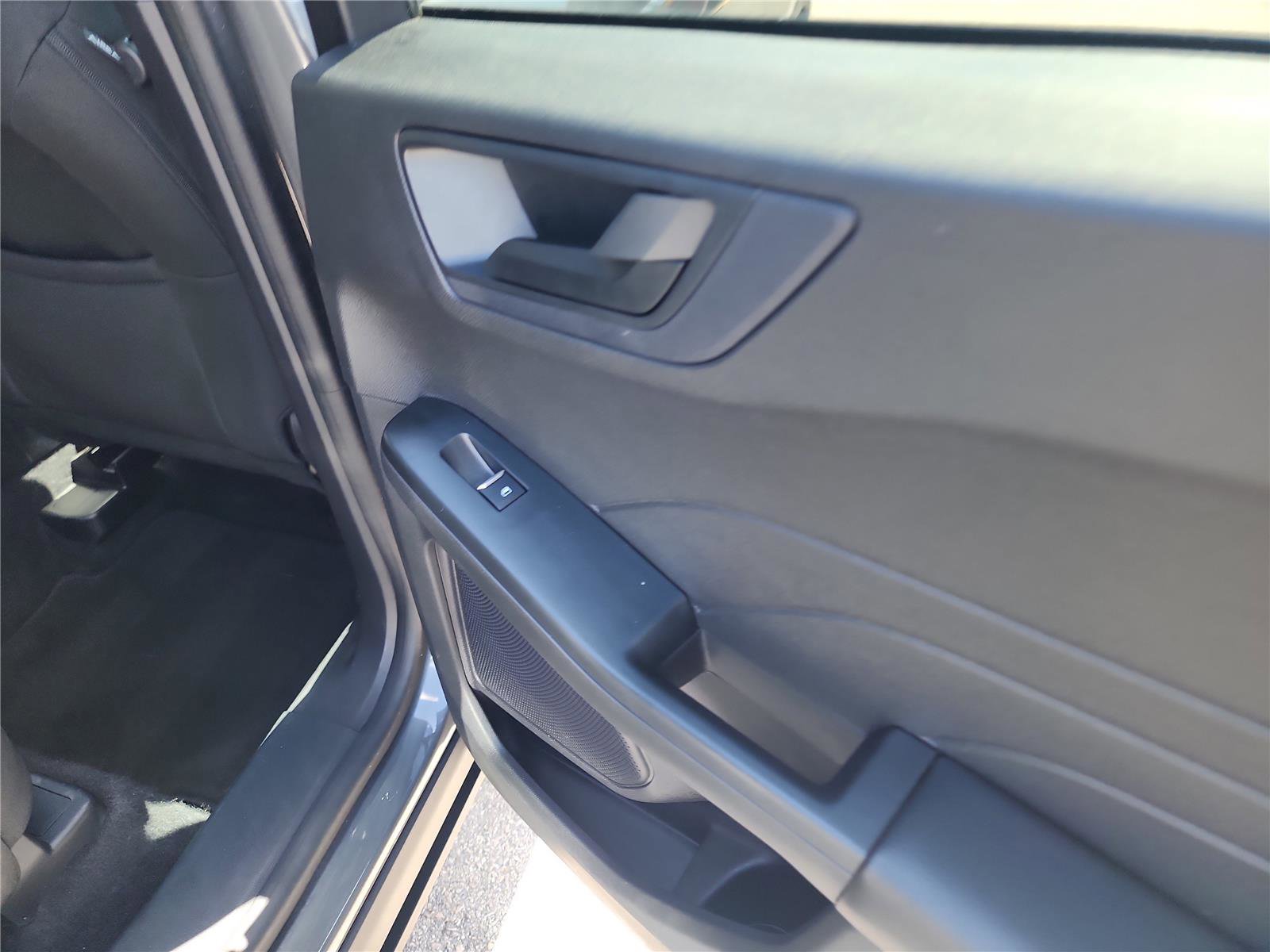 Used 2024 Ford Escape Active FWD image 19