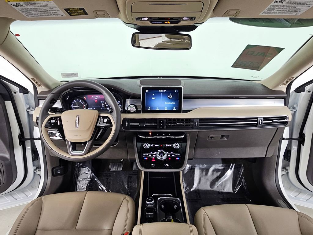 Used 2022 Lincoln Corsair Standard image 23