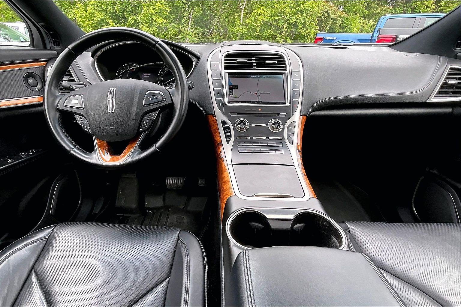 Used 2016 Lincoln MKX Reserve w/ Technology Package AWD/4WD image 14