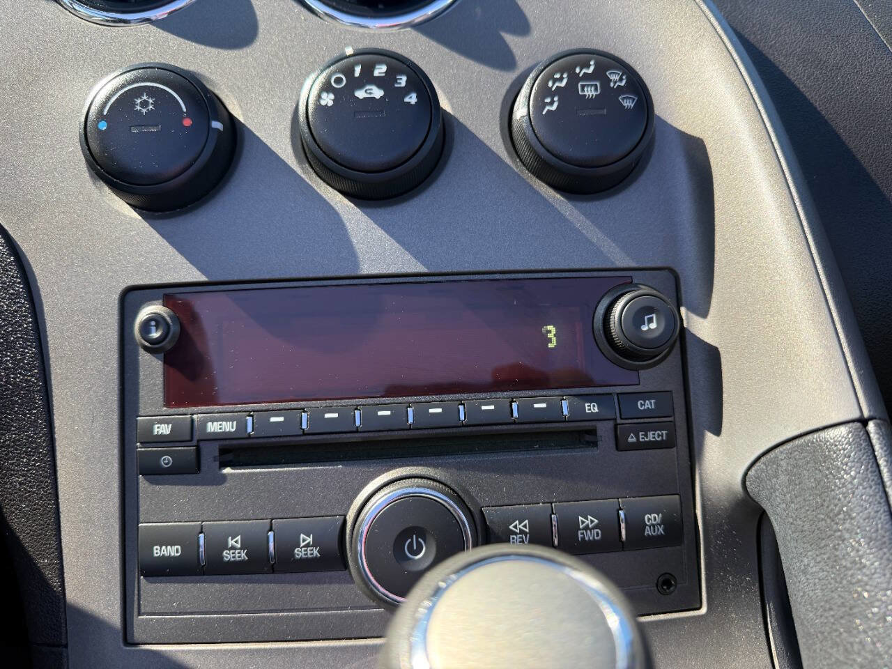 Used 2006 Pontiac Solstice Convertible w/ Power Package RWD image 36