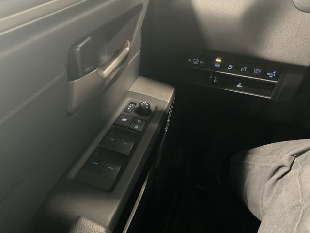 Used 2024 Toyota Tundra Limited w/ Power Package image 17