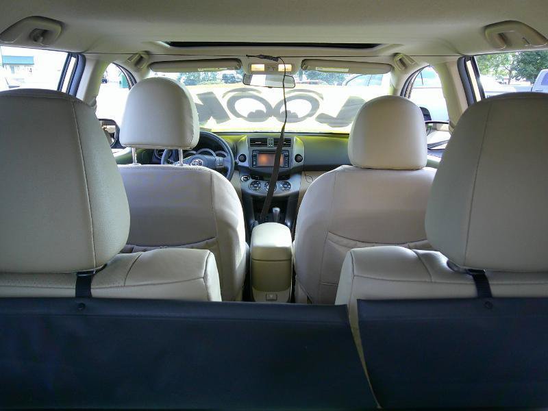 Used 2012 Toyota RAV4 Limited w/ Navigation Value Pkg FWD image 8