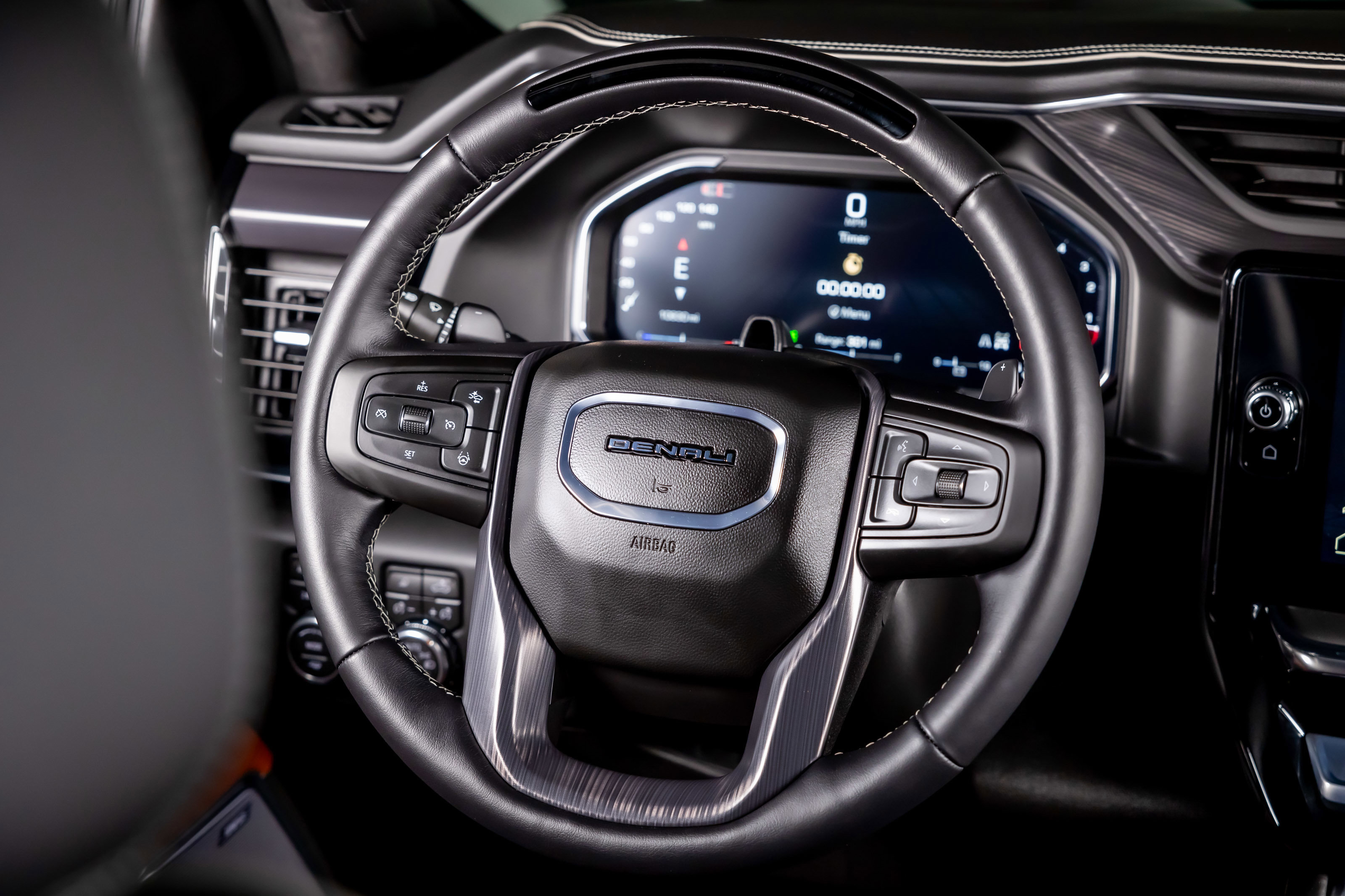 Used 2026 GMC Sierra 1500 Denali Ultimate AWD/4WD image 32