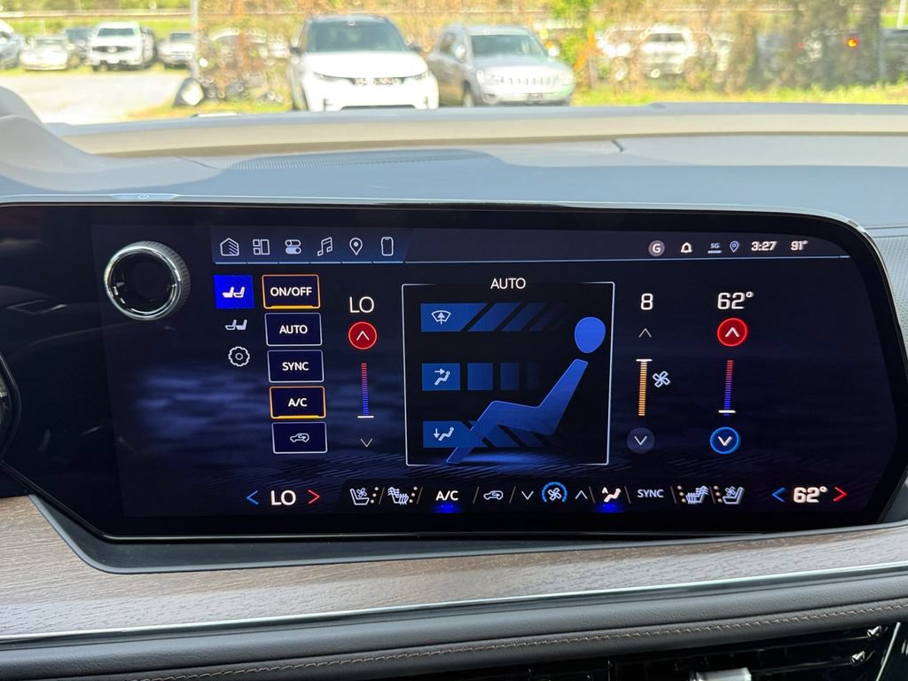 New 2026 Chevrolet Tahoe High Country AWD/4WD image 16