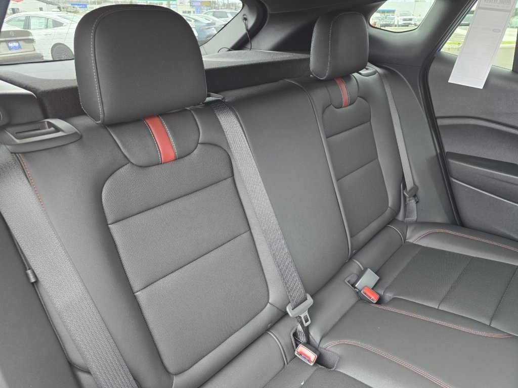 New 2026 Chevrolet Trax RS w/ Sunroof Package image 12