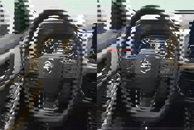 Used 2025 Nissan Rogue SV image 26