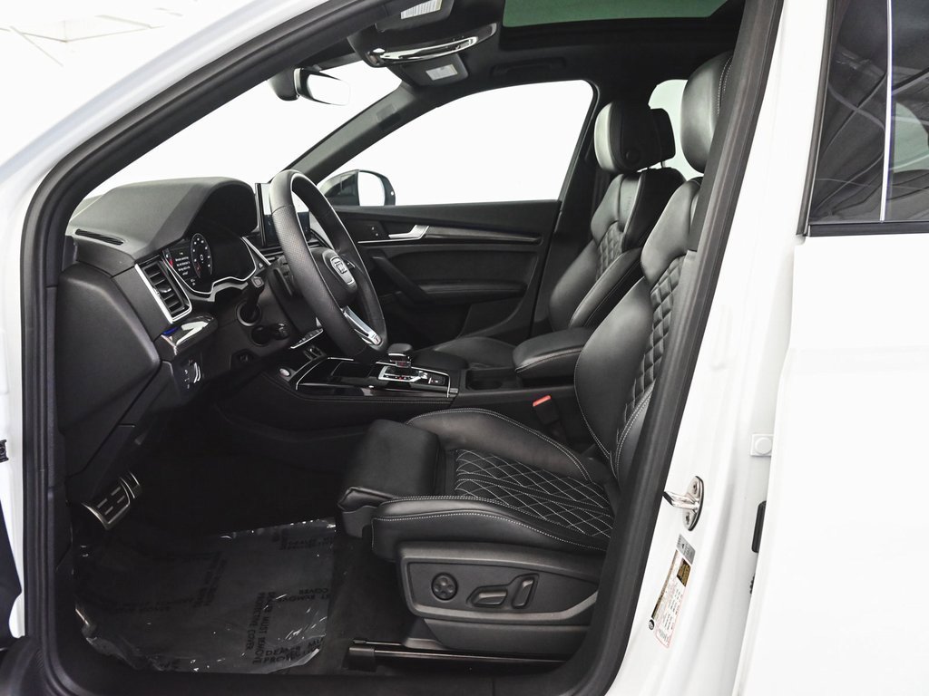 Used 2025 Audi SQ5 Premium Plus w/ Premium Plus Package image 27