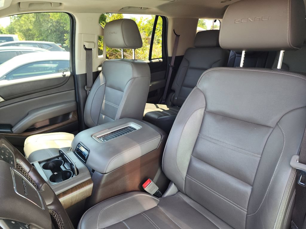 Used 2018 GMC Yukon Denali w/ Open Road Package AWD/4WD image 6