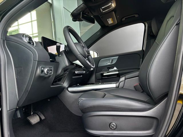 Used 2025 Mercedes-Benz GLA 250 image 24