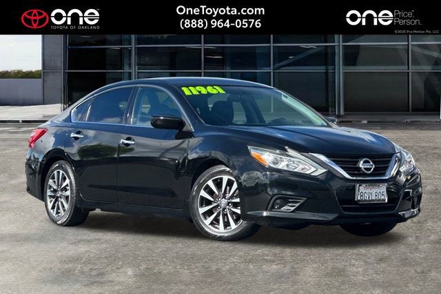 Used 2017 Nissan Altima 2.5 SV