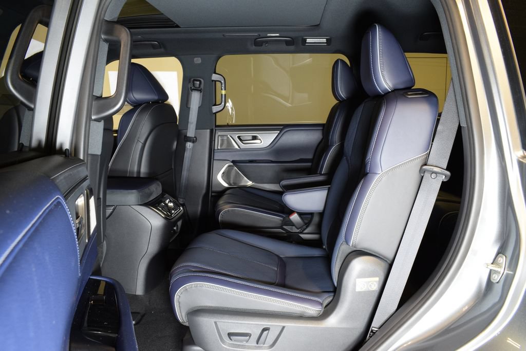 New 2027 INFINITI QX80 Sensory w/ Sport Exterior Package AWD/4WD image 28
