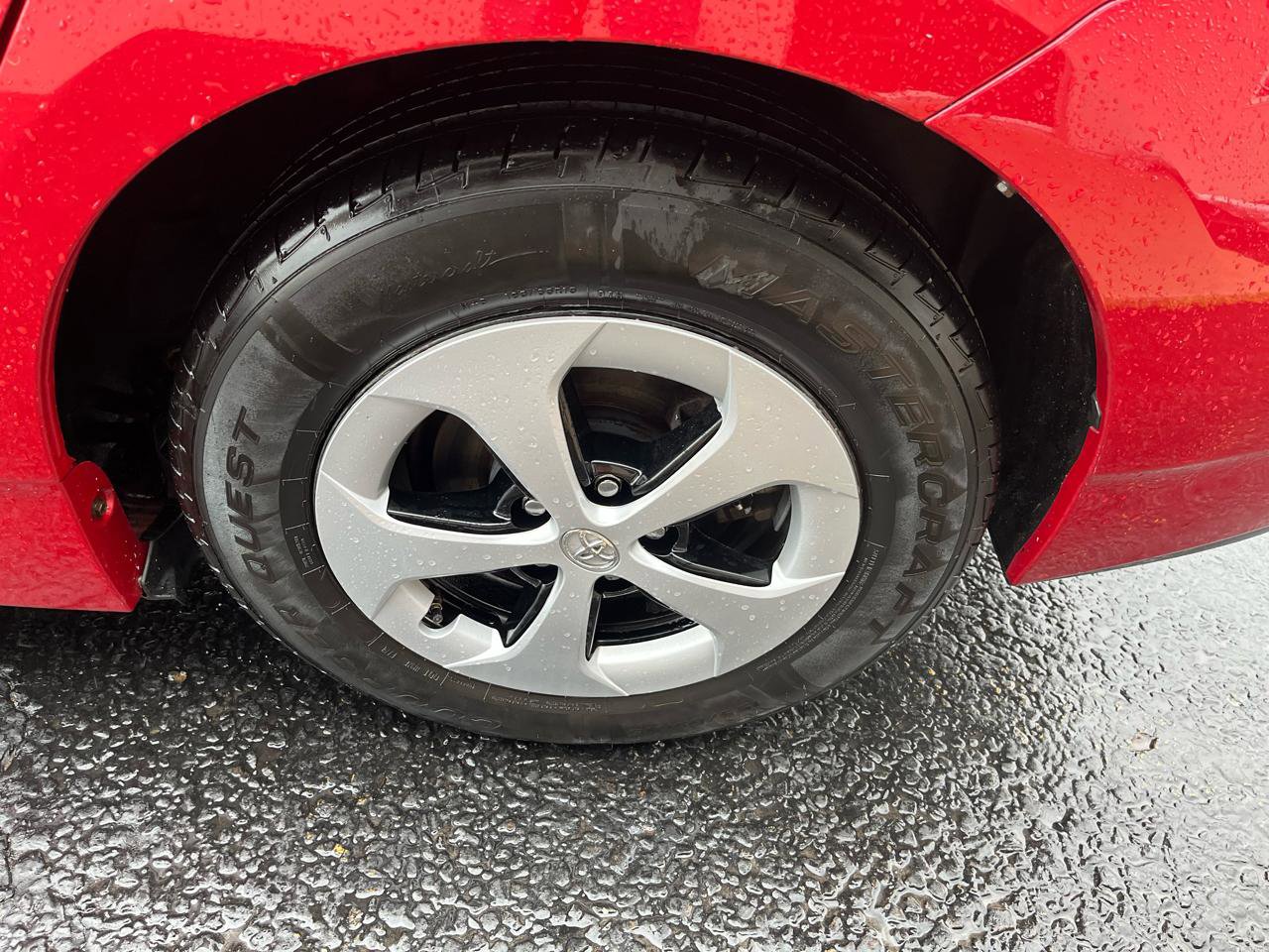 Used 2013 Toyota Prius Two FWD image 15